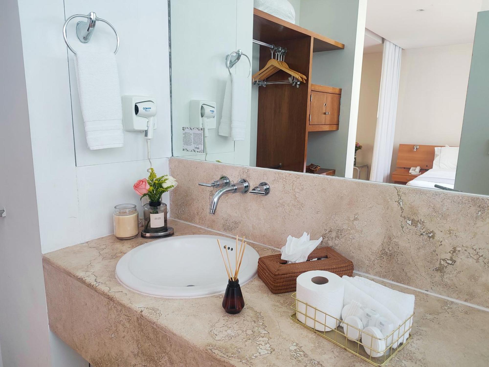 Lombardo Suites Μεξικό Εξωτερικό φωτογραφία